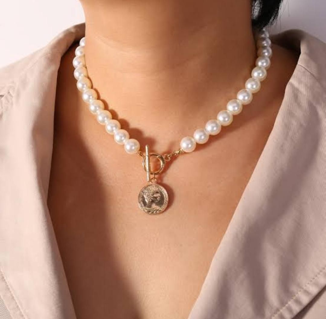 Pearl Coin Necklace