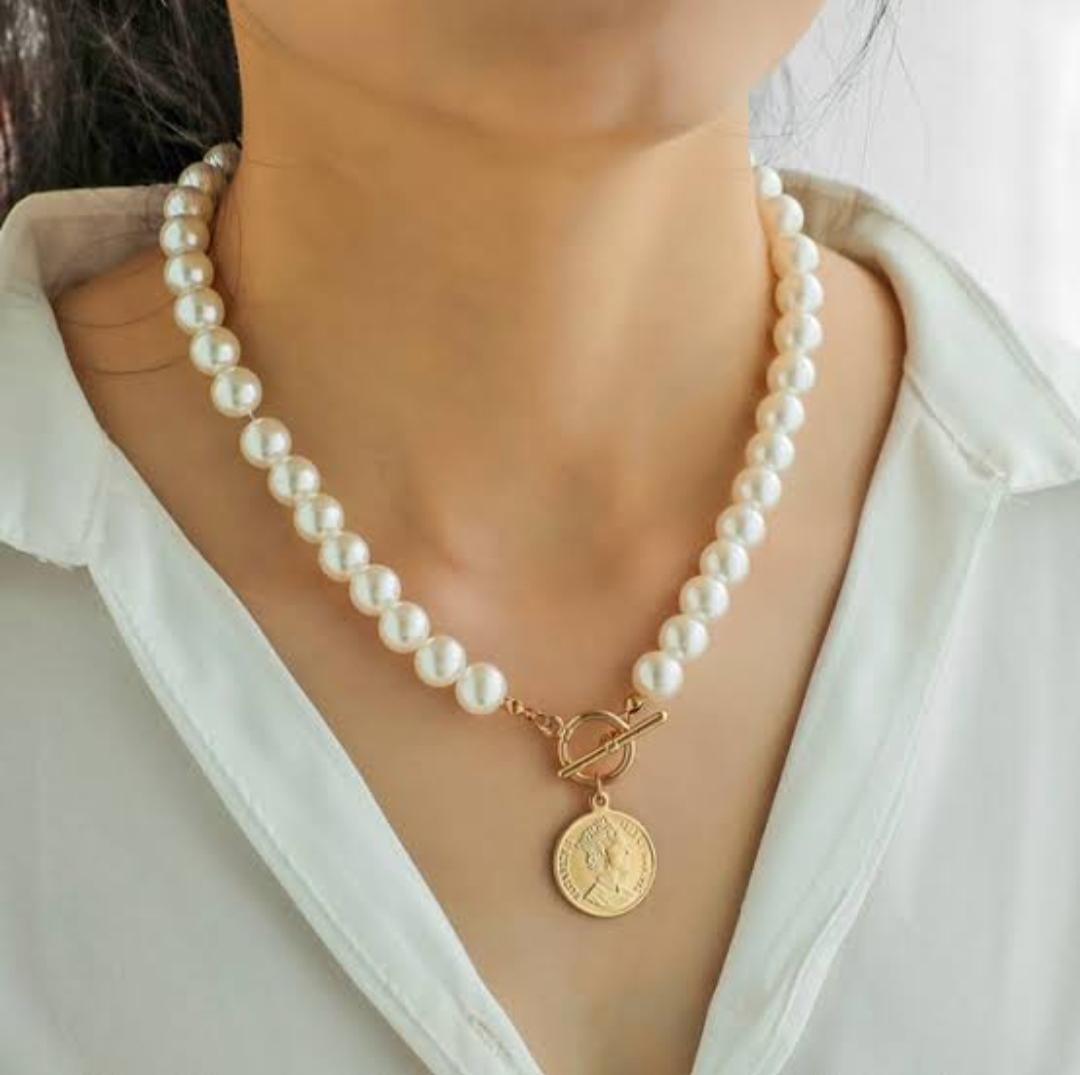 Pearl Coin Necklace